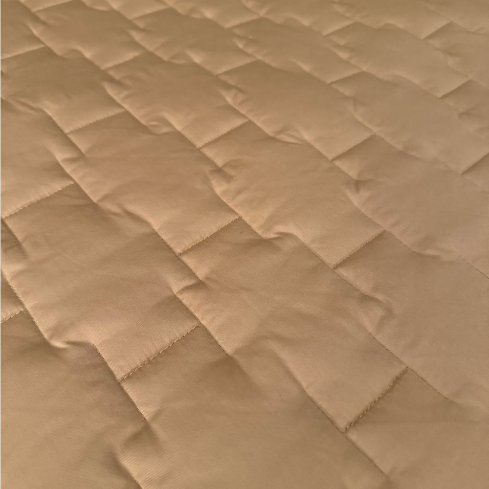 Brand new Crate & Barrel golden tan quilt with 2 standard sized shams - Picture 4 of 7